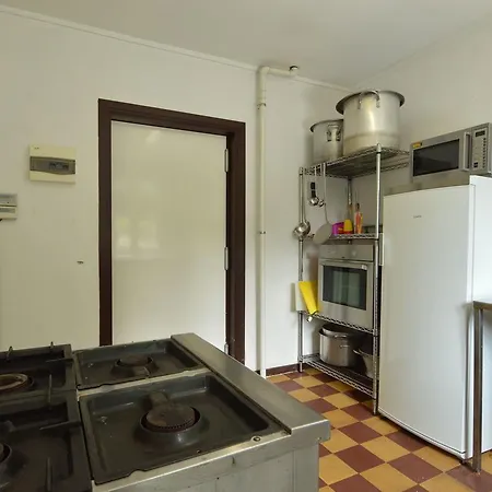 Tatil Evi Spacious Holiday Home In Durbuy With Terrace